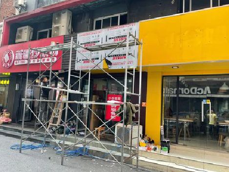 麻阳制作广告招牌如何避免它发黄？